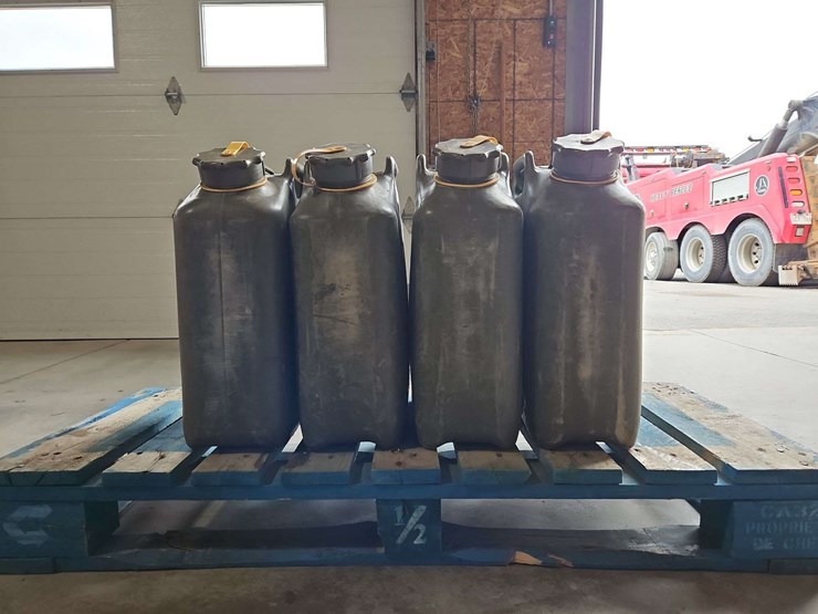 4-20l-diesel-fuel-cans-image-1