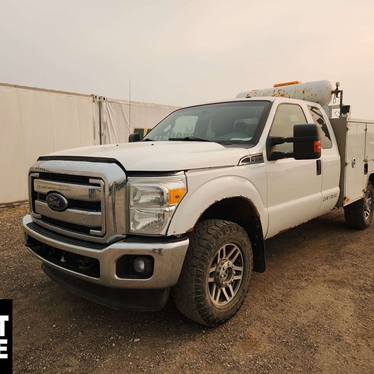 2015 FORD F350