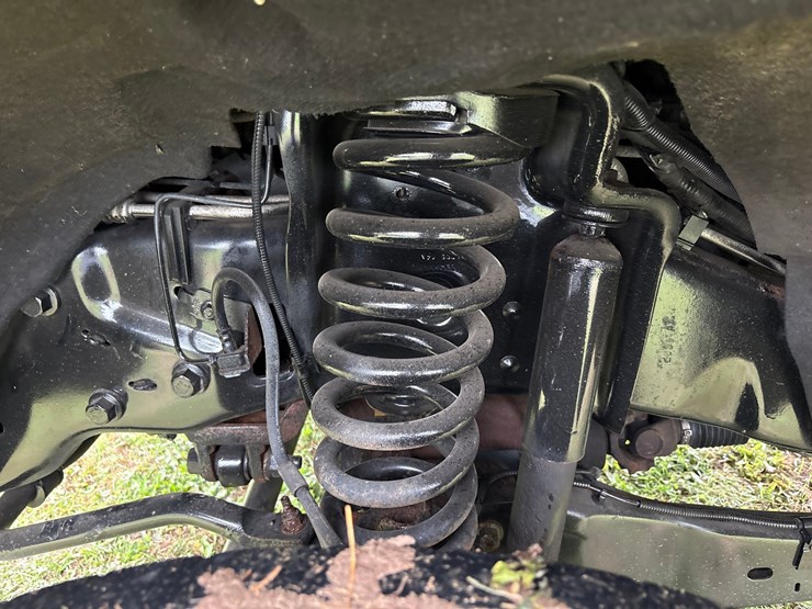 2015-ford-f550-image-82