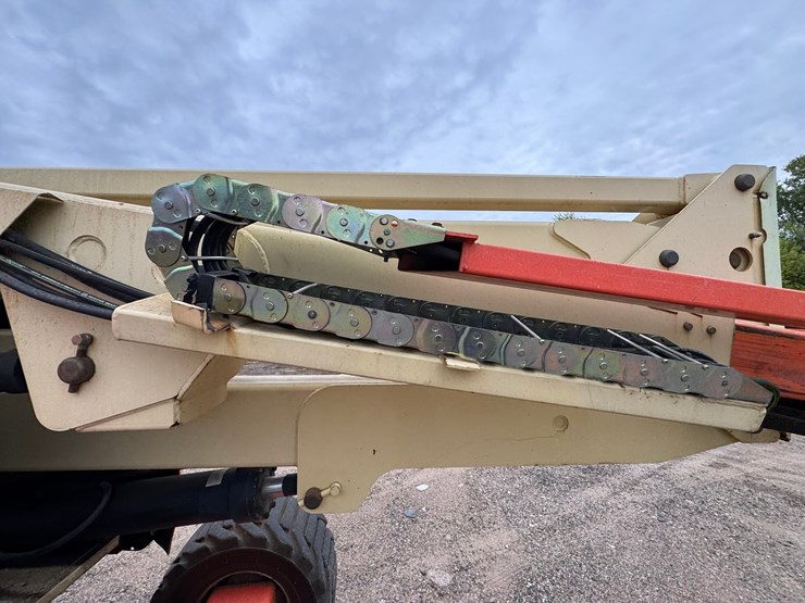 2005-jlg-450aj-image-31