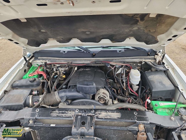 2008-chevrolet-silverado-3500hd-image-27