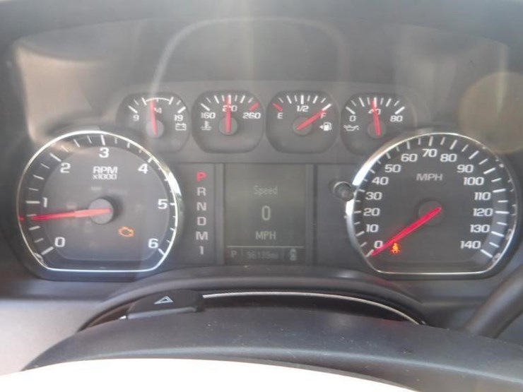 2016-chevrolet-silverado-2500-image-19