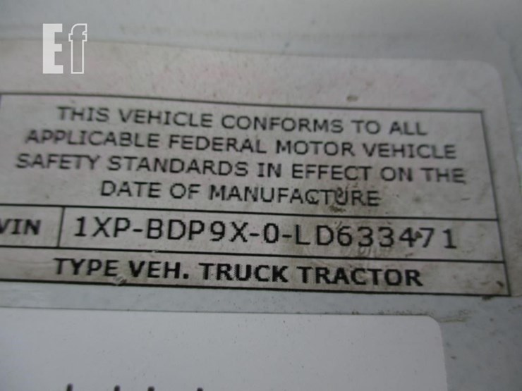 2020-peterbilt-579-image-29