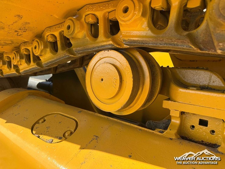 john-deere-10-image-15