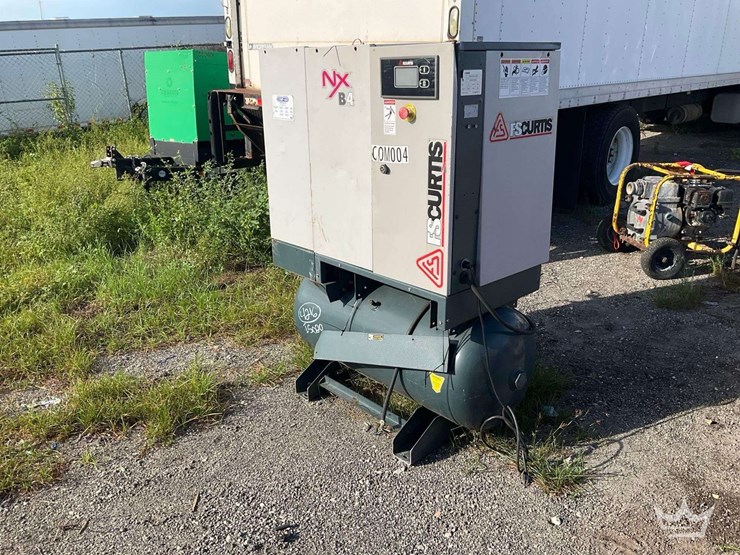 fs-curtis-125psi-air-compressor-image-1