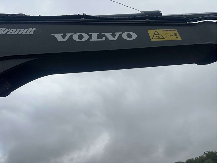 2017-volvo-ecr88d-image-19