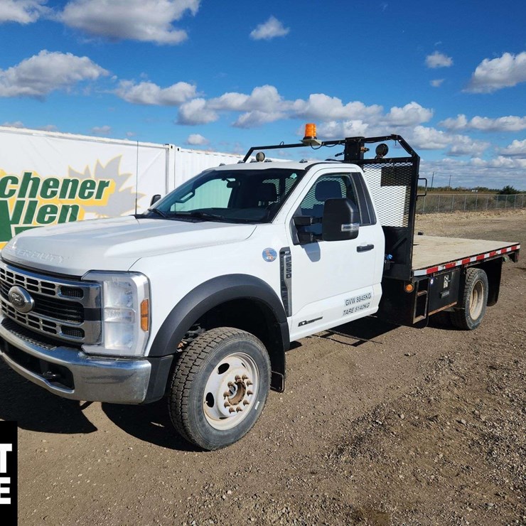 2023 FORD F550