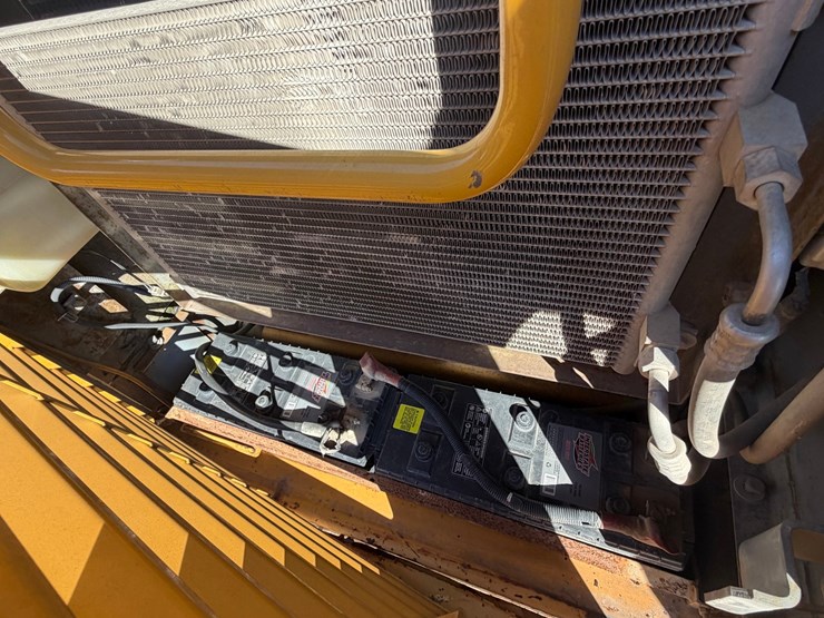 deere-450c-lc-image-38
