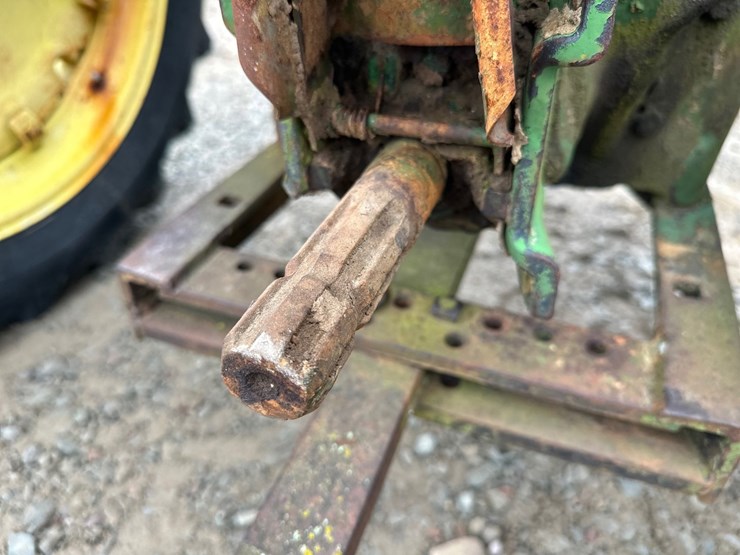 1951-john-deere-a-image-36