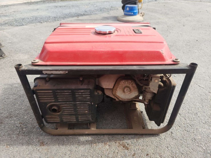 honda-em5000-generator-image-3