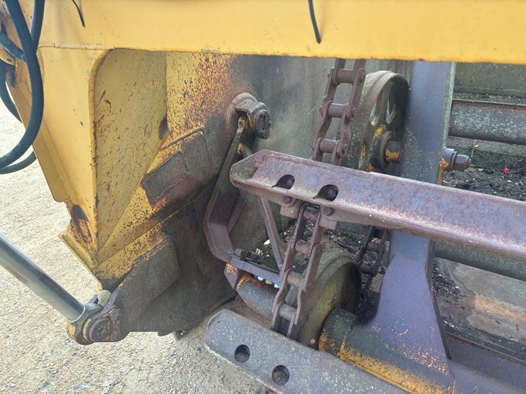 caterpillar-613-image-74