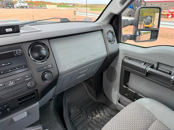 ford-f250-xl-image-52