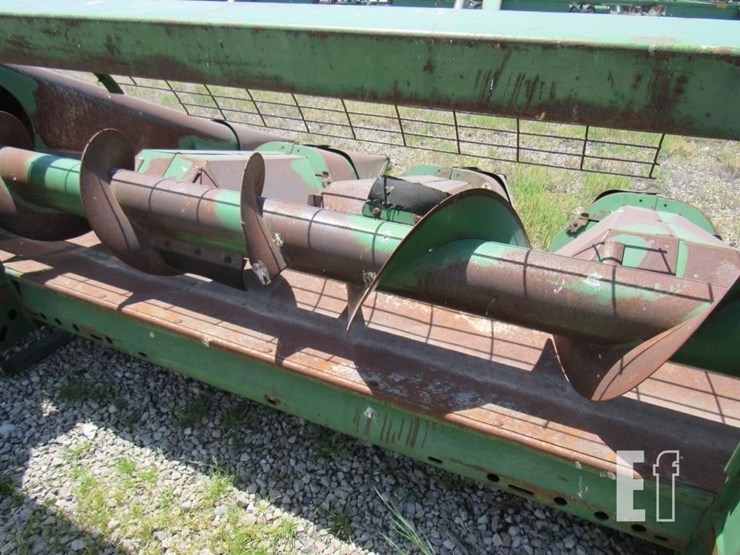 john-deere-443-image-4