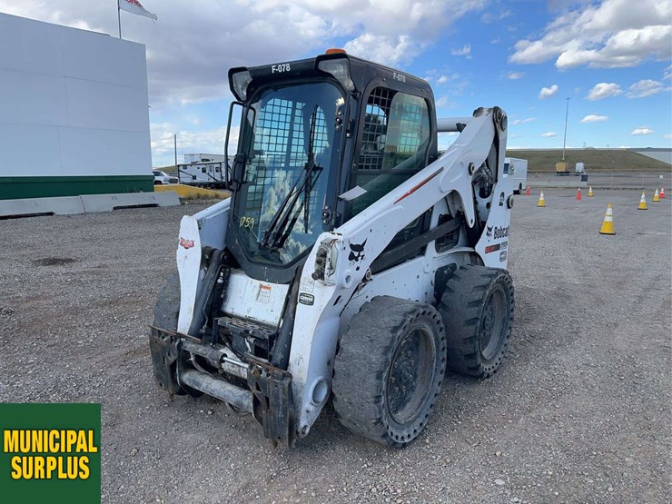 2014-bobcat-s650-image-1