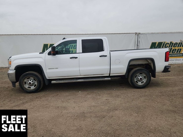 2015-gmc-sierra-2500hd-image-17