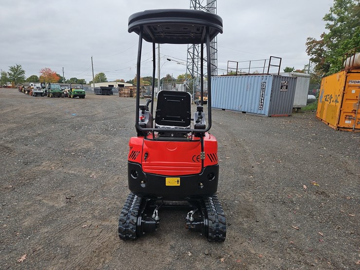 sdlanch-me20-mini-excavator-image-4