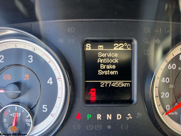 2018-ram-3500-slt-image-28
