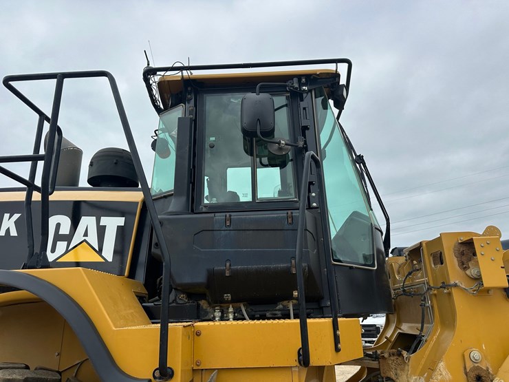 2014-caterpillar-972k-image-25