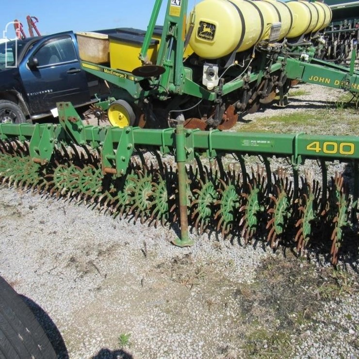 JOHN DEERE 400