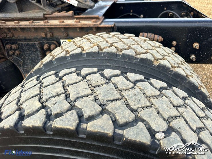 kenworth-t880-image-57