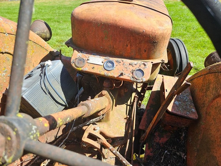 #2524-•-1948-case-la-tractor-image-23