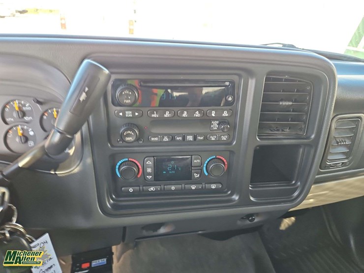 2004-gmc-sierra-2500hd-image-20