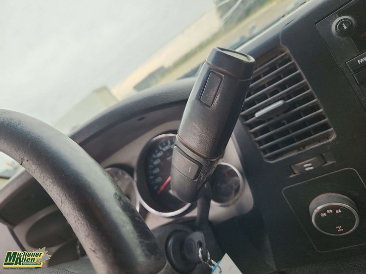 2008-chevrolet-silverado-3500hd-image-22