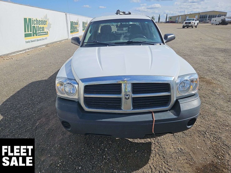 2007-dodge-dakota-image-8