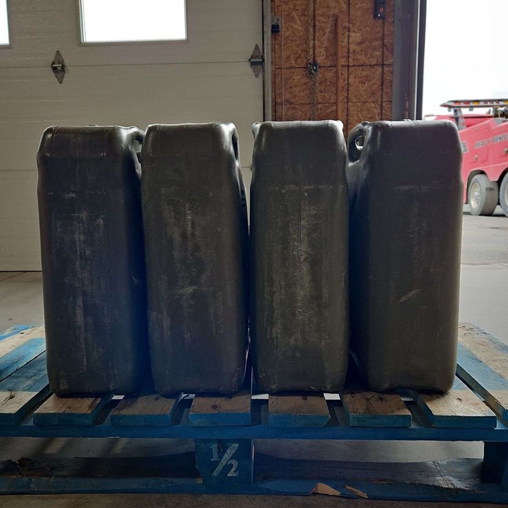 4 20L Diesel Fuel Cans