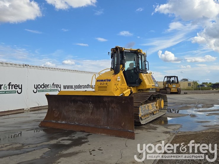 2023-komatsu-d61px-24-image-1
