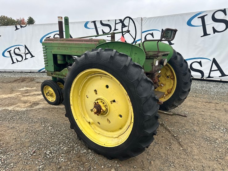 1951-john-deere-a-image-3