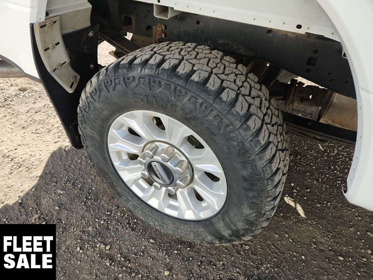2022-ford-f250-image-11