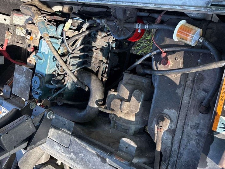 2019-club-car-carryall-1500-4x4-diesel-utility-cart-image-12