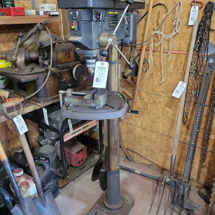 Craftsman 17-Inch Floor Standing Drill Press with 1.5 HP Motor and Visise