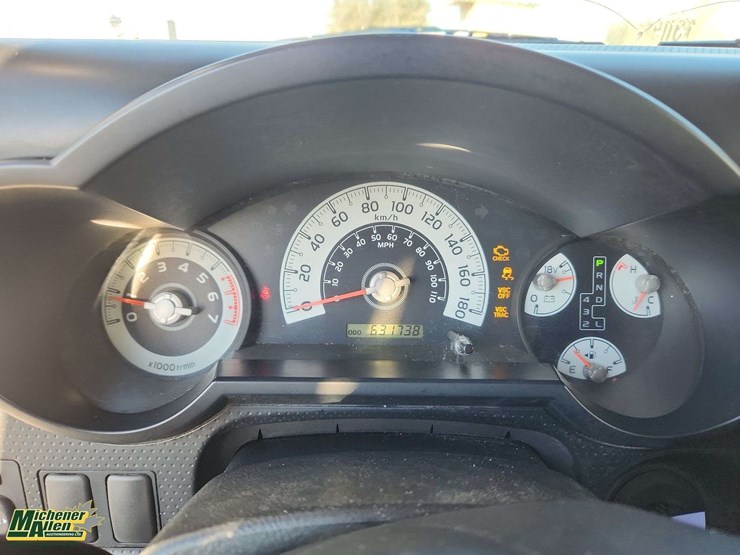 2007-toyota-fj-cruiser-image-17