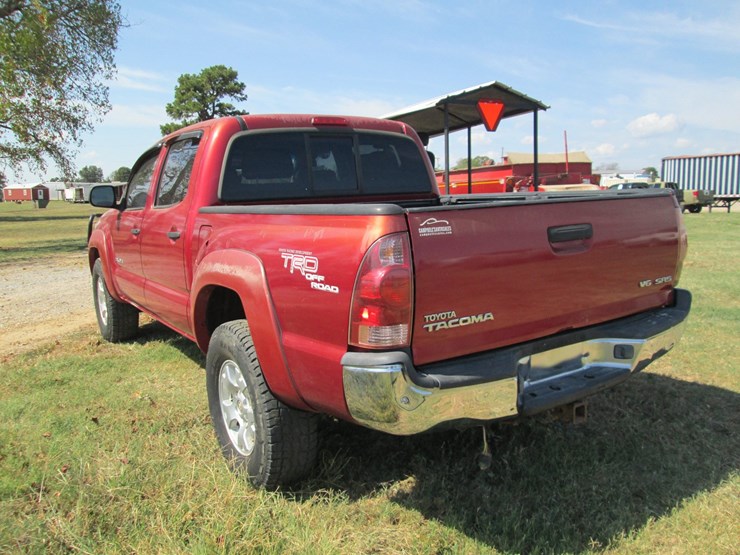 2005-toyota-tacoma-image-4