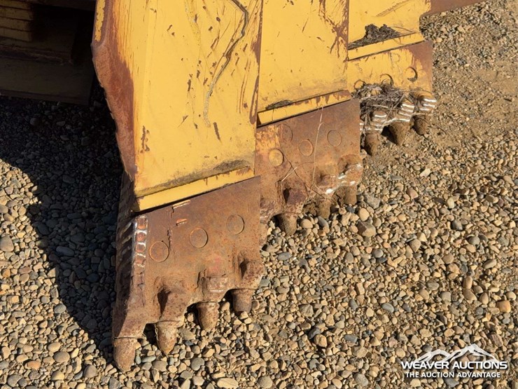 caterpillar-d8-image-8