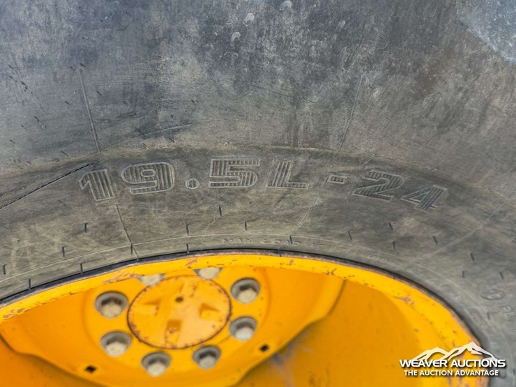 john-deere-10-image-38