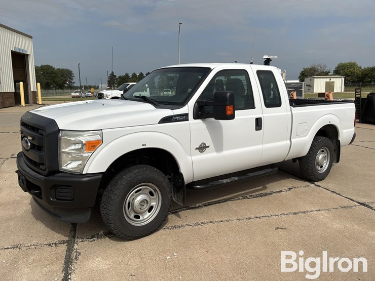 2015-ford-f350-image-1