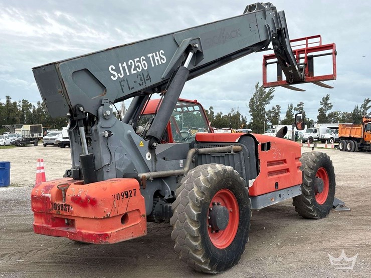 skyjack-sj1256ths-image-4