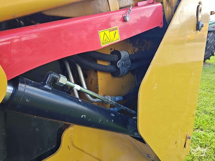 2023-caterpillar-289d3-image-7