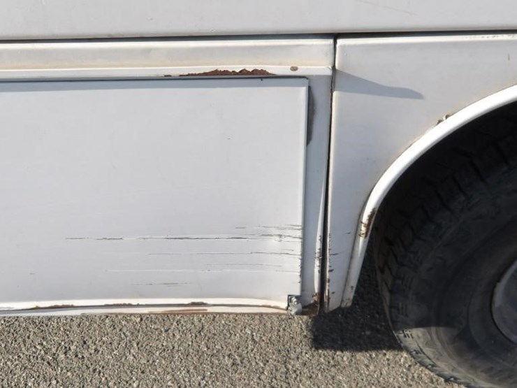2001-ford-f350-image-5