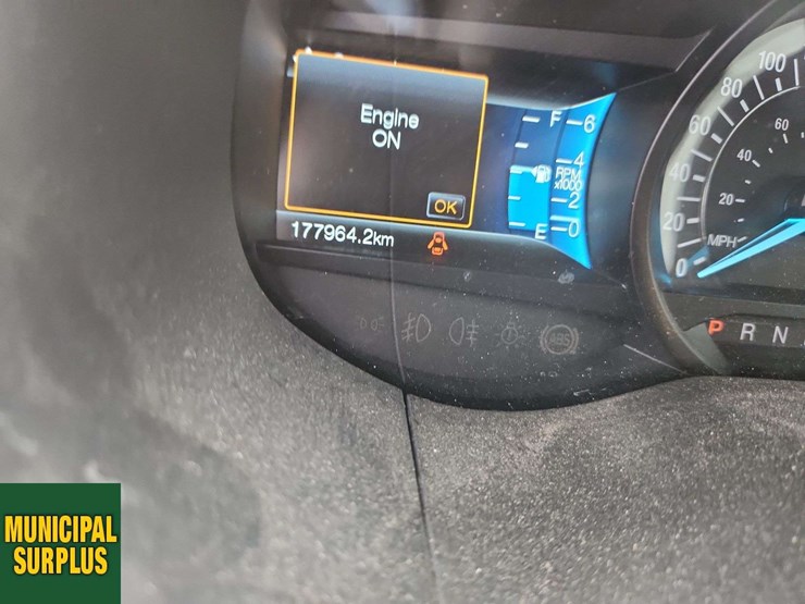 2016-ford-edge-sel-image-26