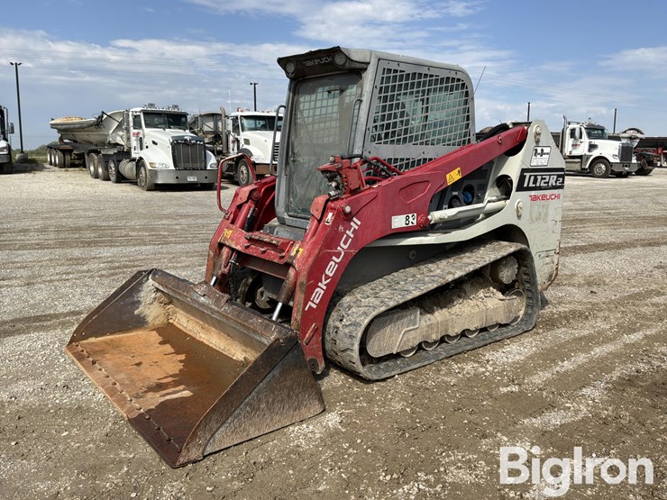 2019-takeuchi-tl12r2-image-1