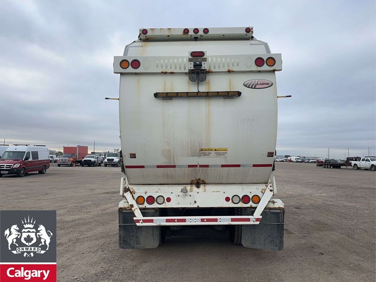 2017-international-workstar-7400-image-6