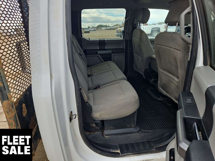 2020-ford-f350-image-15