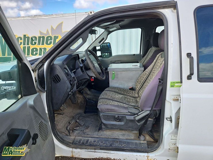 2013-ford-f250-image-13