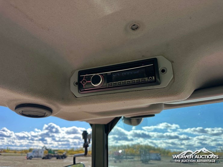 2013-massey-ferguson-4610-image-26