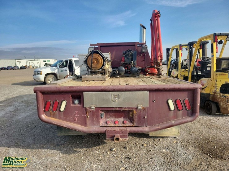 2005-ford-f550-image-4