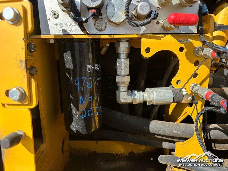 john-deere-10-image-56